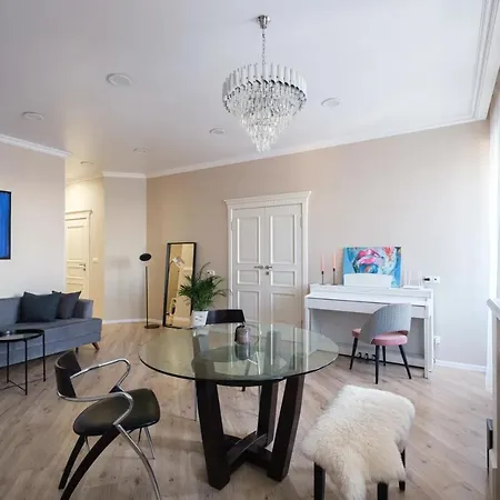 Apartment Lovely *