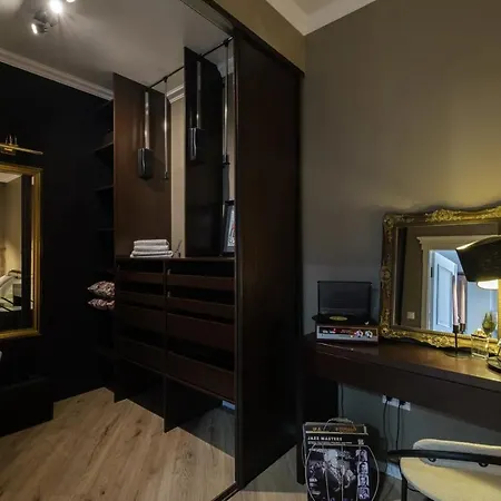 Apartment Lovely Tirana